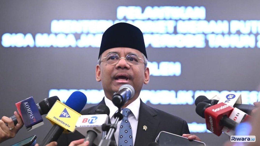 Suahasil Nazara Menteri Keuangan yang baru  menggantikan Purbaya